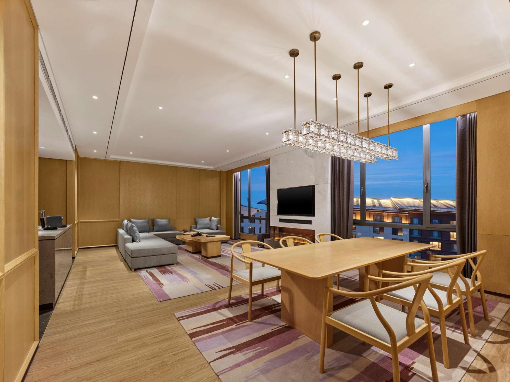 Doubletree By Hilton Beijing Badaling Hotel Yanqing Bagian luar foto