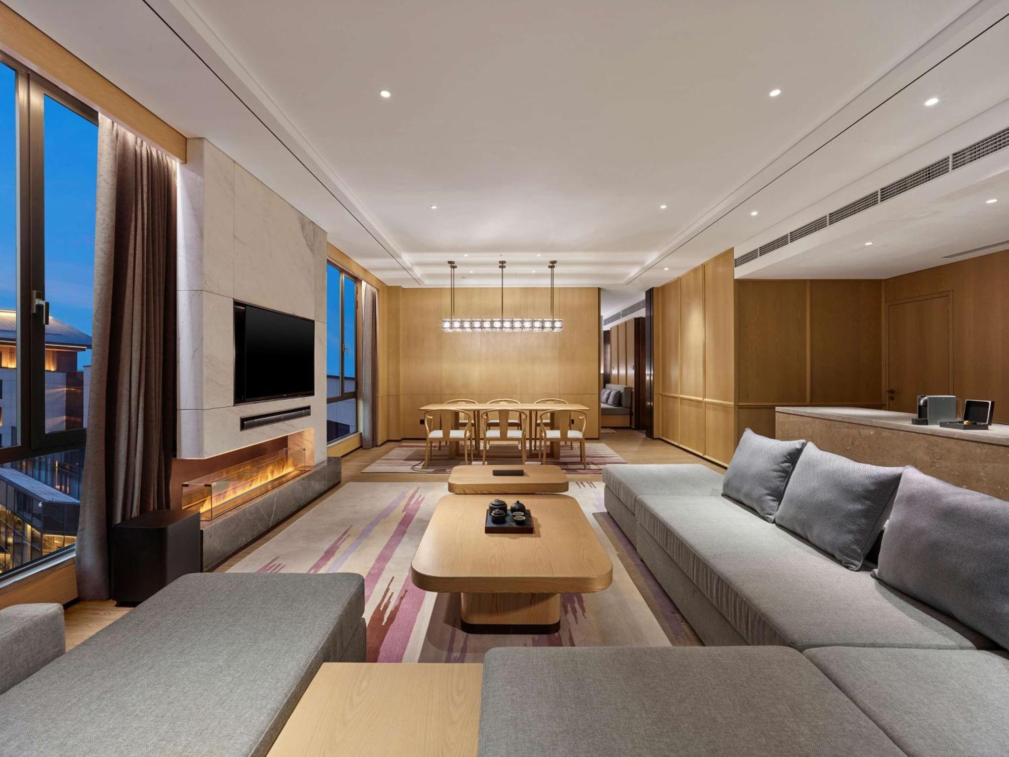 Doubletree By Hilton Beijing Badaling Hotel Yanqing Bagian luar foto