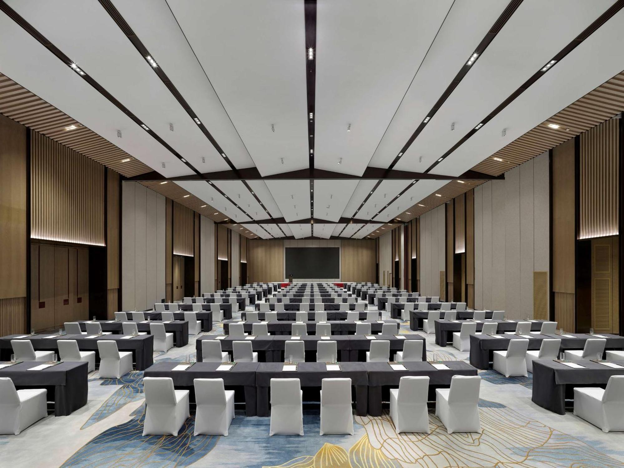 Doubletree By Hilton Beijing Badaling Hotel Yanqing Bagian luar foto
